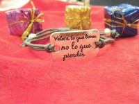 Pulsera Hecha a Mano "Valora lo que tienes y no lo que pierdes"